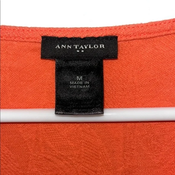 Ann Taylor Orange Textured Short Sleeve Blouse - Picture 6 of 13